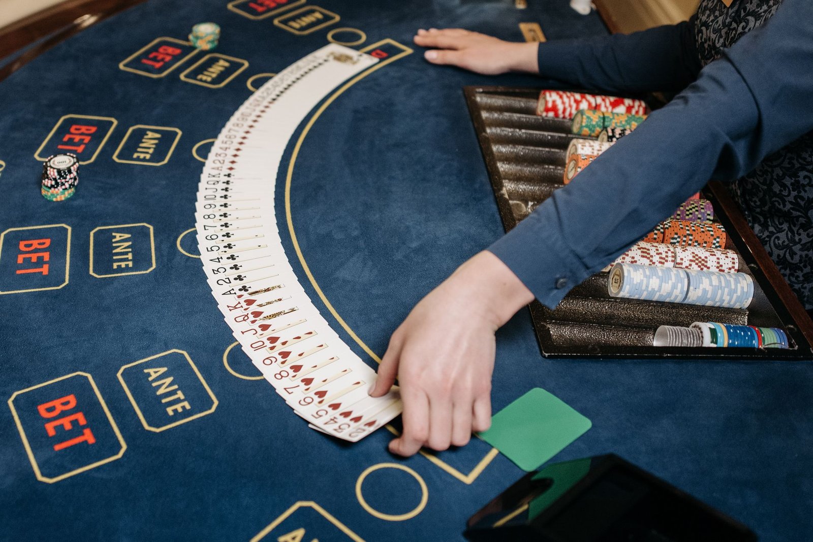 Fast Withdrawal Casino Guide: Surviving AML Audits After Slot Wins